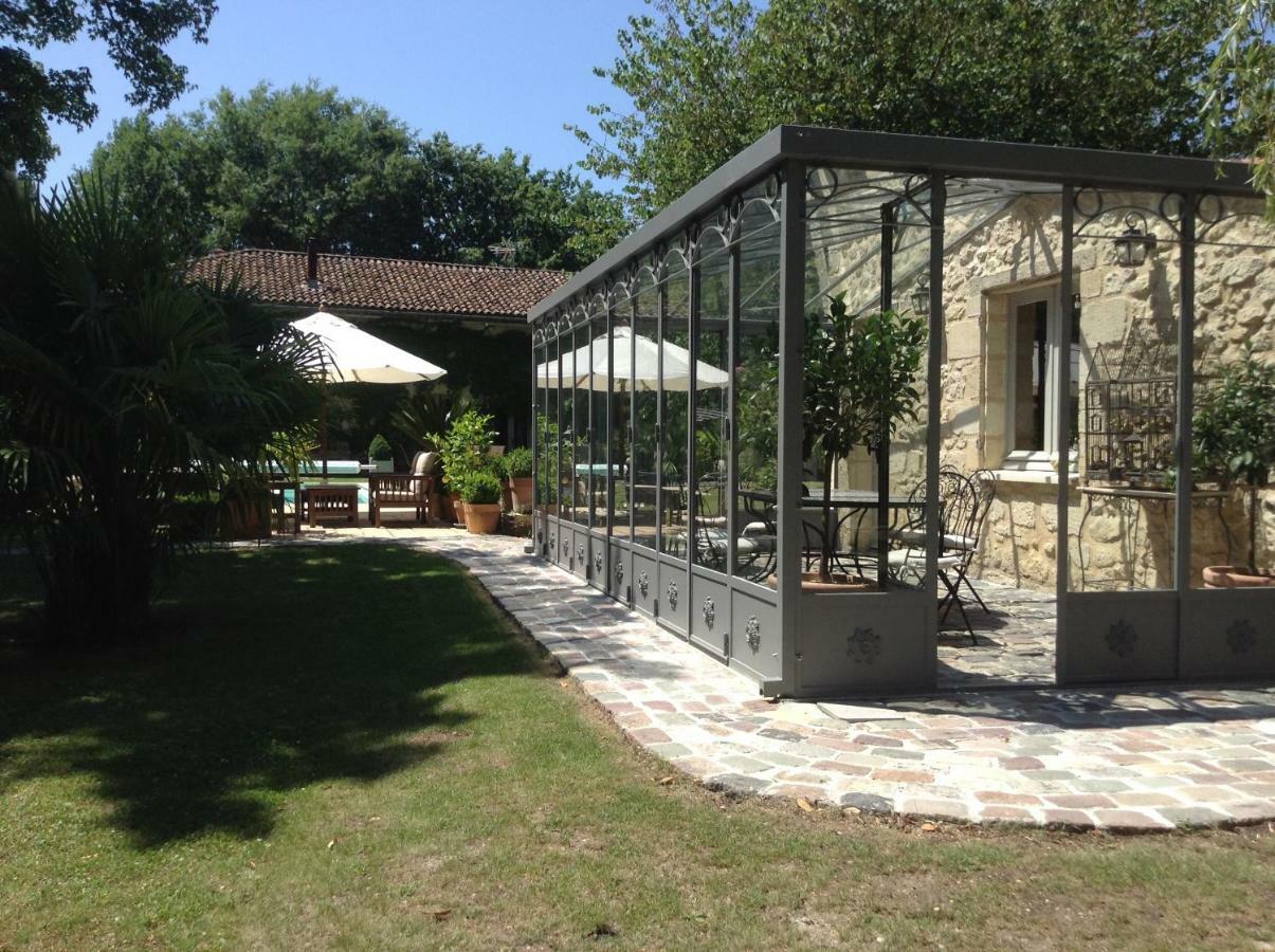 Chambres D'Hotes Domaine De Ginouilhac Le Taillan-Medoc Exterior photo